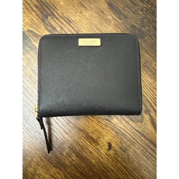 kate spade Handbags - 𝅺KATE SPADE new york Wallet Card Zip Around